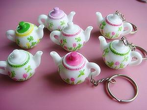 包邮仿真树脂瓷白茶壶钥匙挂件茶叶茶壶销售赠品精致广告促销礼品